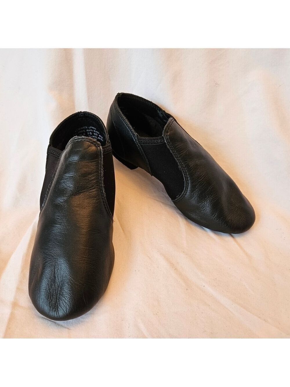 Capezio Ladies Black Leather Slip-On Capezio EJ2 Series Slip On Jazz, NIB, 4W